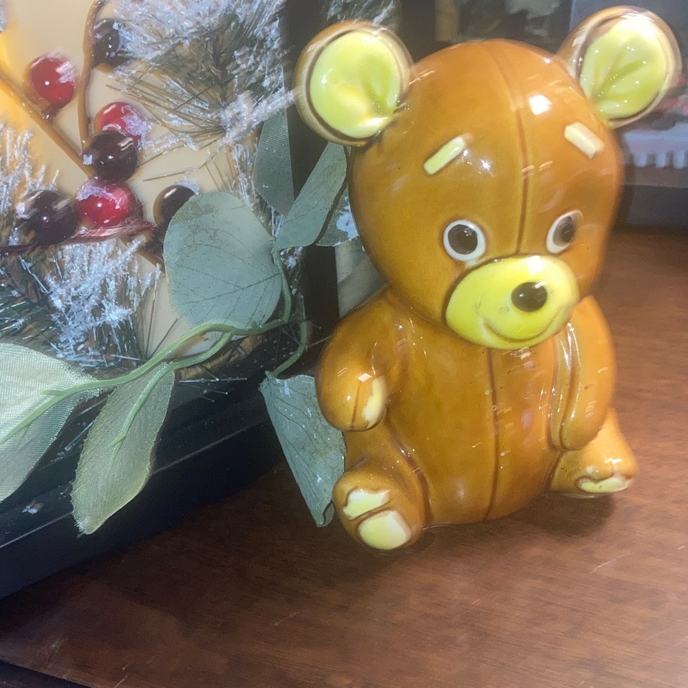 Antique  ADORABLE MCM Lefton Brown and Yellow Bear Figurine Bank